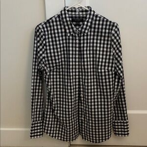 Banana Republic Black and White Gingham Women’s Shirt size 8, like new
